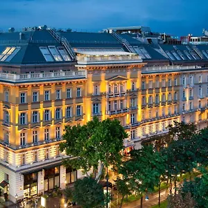 Grand Hotel Viena